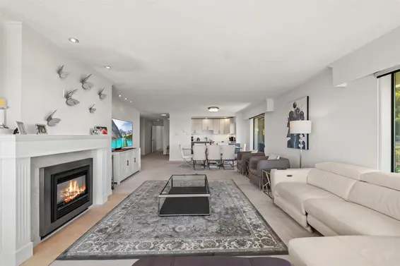 35 2236 Folkestone Way, West Vancouver For Sale - image 9
