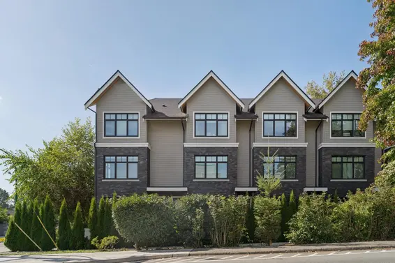 19 1960 Glenaire Drive, North Vancouver