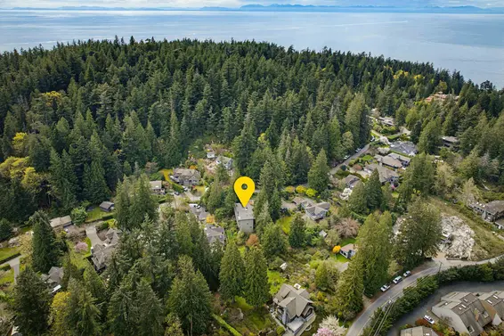 4891 Water Lane, West Vancouver For Sale - image 11