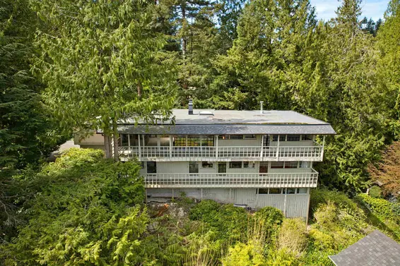 4891 Water Lane, West Vancouver For Sale - image 12
