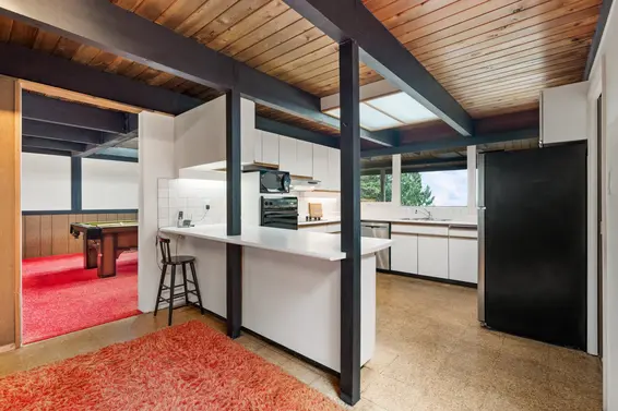 4891 Water Lane, West Vancouver For Sale - image 22