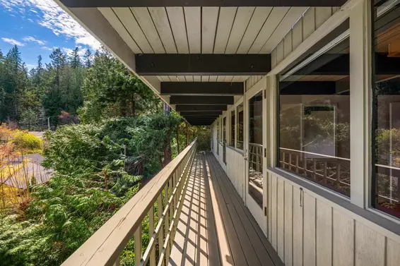 4891 Water Lane, West Vancouver For Sale - image 37