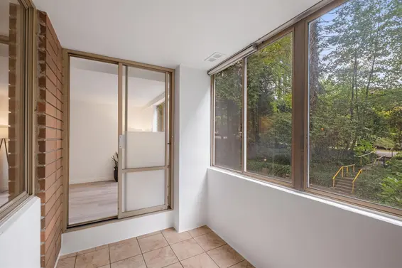 201 2012 Fullerton Avenue, North Vancouver For Sale - image 15