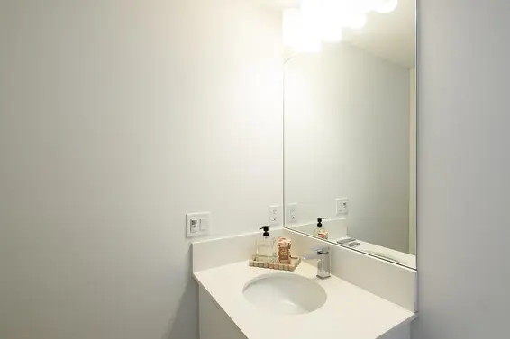 409 719 West 3rd Street, North Vancouver For Sale - image 30