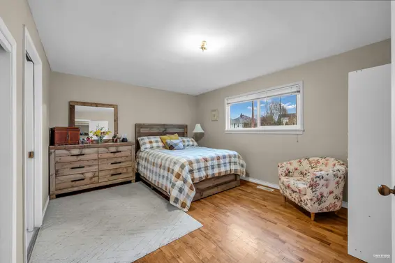 450 West 15th Street, North Vancouver For Sale - image 12