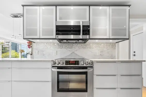 702 1480 Duchess Avenue, West Vancouver For Sale - image 12