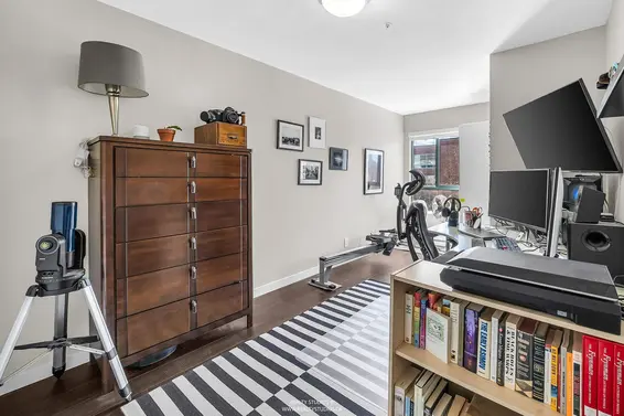 303 223 Mountain Highway, North Vancouver For Sale - image 10