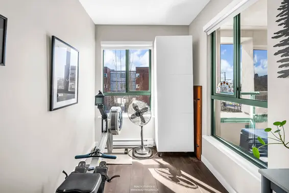 303 223 Mountain Highway, North Vancouver For Sale - image 12