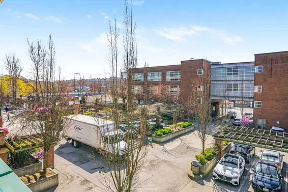 303 223 Mountain Highway, North Vancouver For Sale - image 19