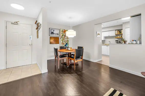 303 223 Mountain Highway, North Vancouver For Sale - image 7