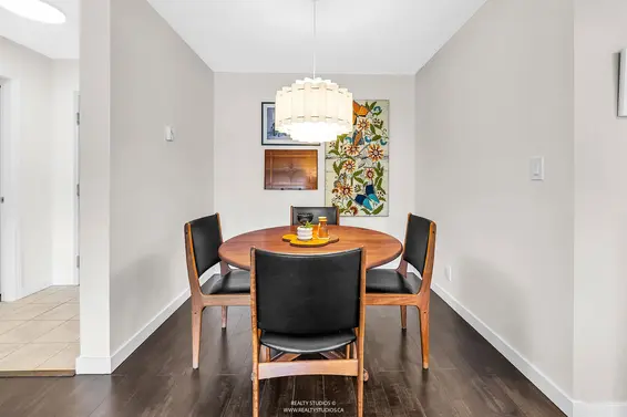 303 223 Mountain Highway, North Vancouver For Sale - image 8