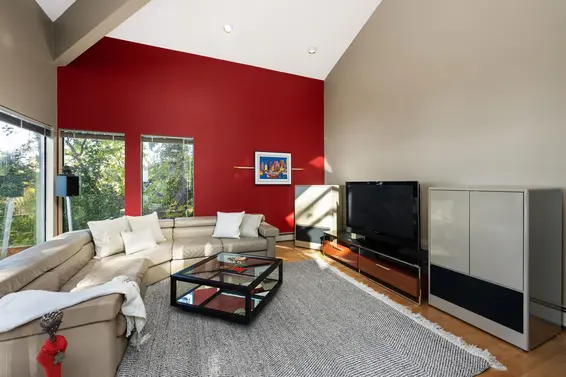 225 Mountain Drive, Lions Bay For Sale - image 10