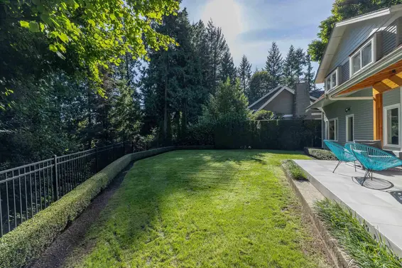 416 Gordon Avenue, West Vancouver For Sale - image 37