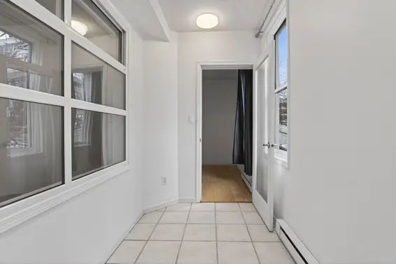 103 108 West Esplanade, North Vancouver For Sale - image 14