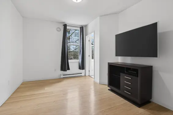 103 108 West Esplanade, North Vancouver For Sale - image 16