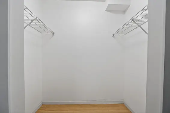 103 108 West Esplanade, North Vancouver For Sale - image 18