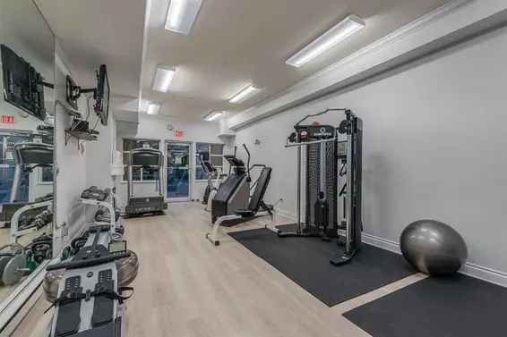 103 108 West Esplanade, North Vancouver For Sale - image 21