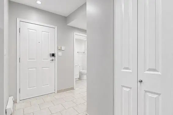 103 108 West Esplanade, North Vancouver For Sale - image 22