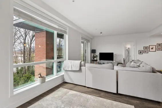 425 723 West 3rd Street, North Vancouver For Sale - image 6
