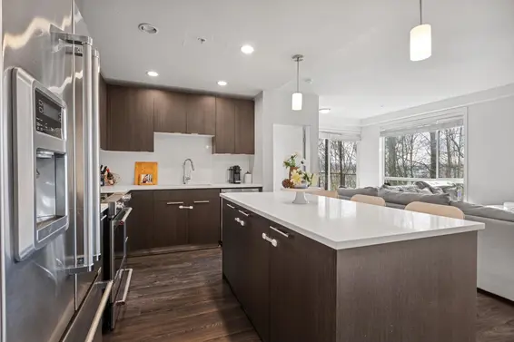 425 723 West 3rd Street, North Vancouver For Sale - image 8