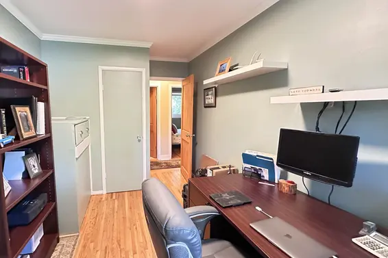 1231 Frederick Road, North Vancouver For Sale - image 32