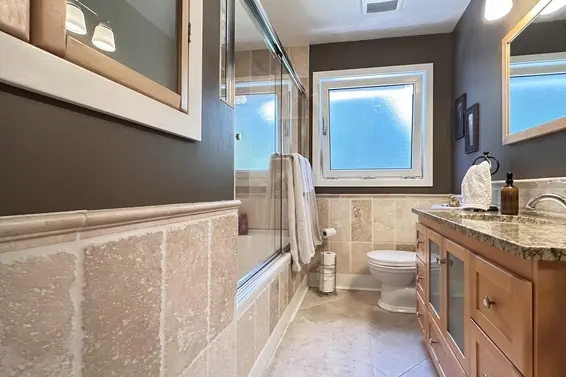 1231 Frederick Road, North Vancouver For Sale - image 37