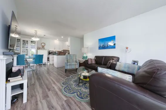 306 1515 Chesterfield Avenue, North Vancouver For Sale - image 12