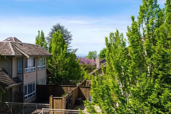 306 1515 Chesterfield Avenue, North Vancouver For Sale - image 21