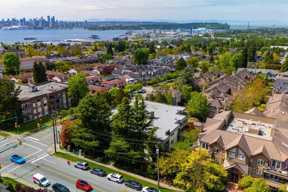 306 1515 Chesterfield Avenue, North Vancouver For Sale - image 31