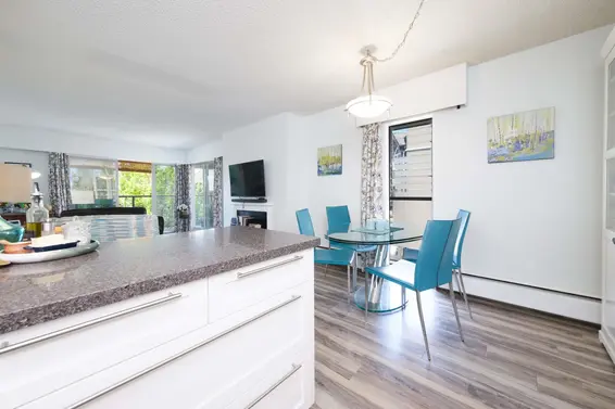 306 1515 Chesterfield Avenue, North Vancouver For Sale - image 8