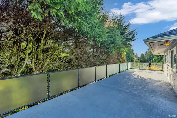1910 27th Street, West Vancouver For Sale - image 22
