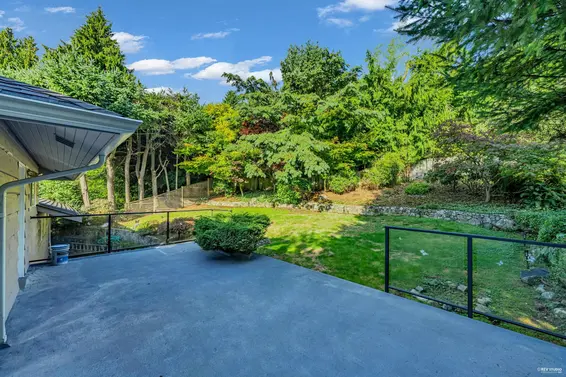 1910 27th Street, West Vancouver For Sale - image 23