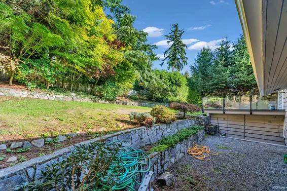 1910 27th Street, West Vancouver For Sale - image 24