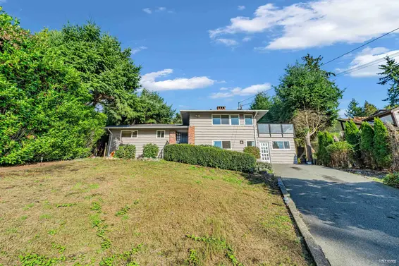 1910 27th Street, West Vancouver For Sale - image 26