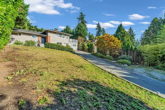 1910 27th Street, West Vancouver For Sale - image 27