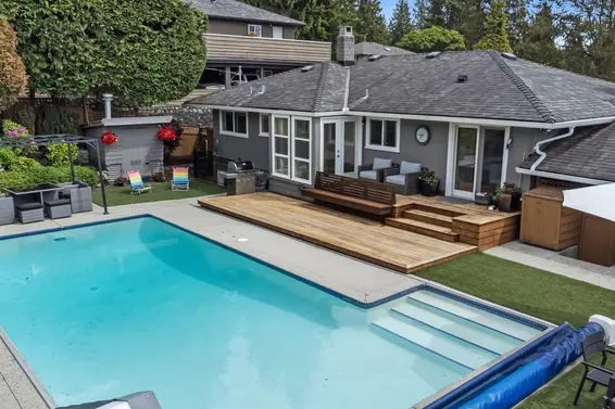 896 Wavertree Road, North Vancouver