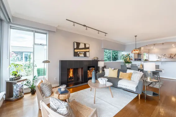 1 2278 Folkestone Way, West Vancouver For Sale - image 11