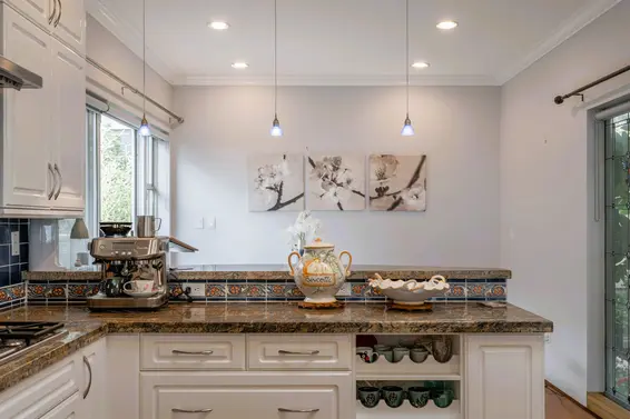 1 2278 Folkestone Way, West Vancouver For Sale - image 13