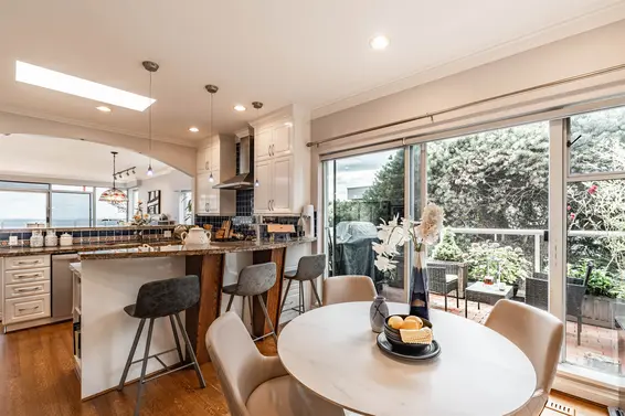 1 2278 Folkestone Way, West Vancouver For Sale - image 18