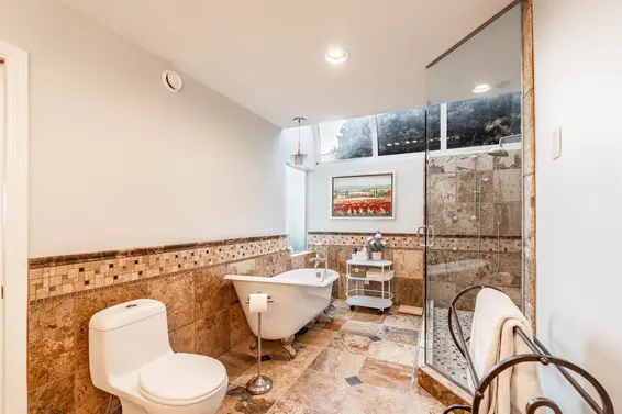 1 2278 Folkestone Way, West Vancouver For Sale - image 32