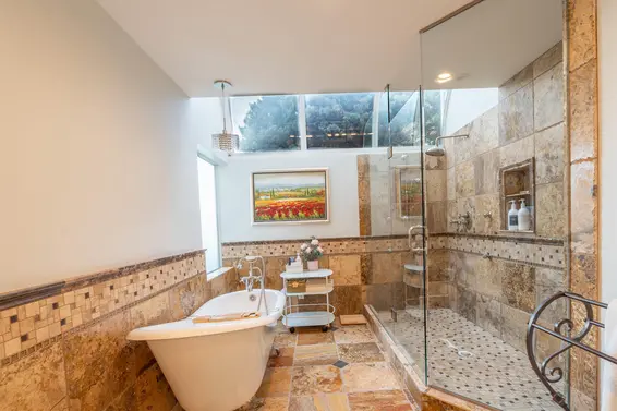 1 2278 Folkestone Way, West Vancouver For Sale - image 33