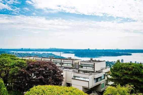 1 2278 Folkestone Way, West Vancouver For Sale - image 4