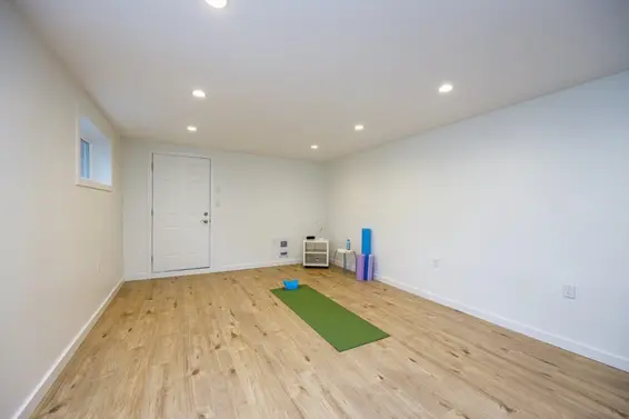 3519 Allan Road, North Vancouver For Sale - image 17