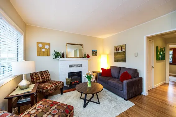 3519 Allan Road, North Vancouver For Sale - image 4
