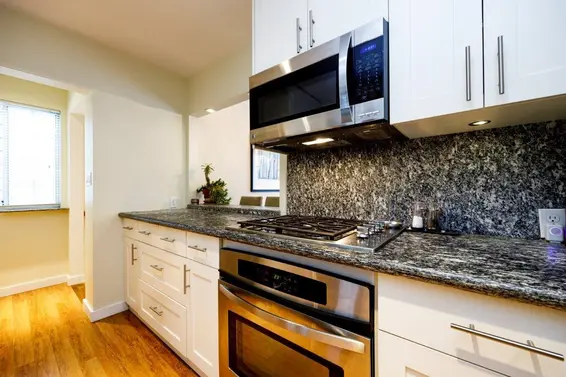 3519 Allan Road, North Vancouver For Sale - image 8