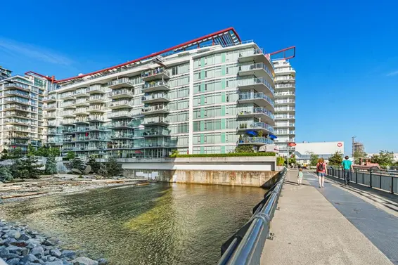 204 175 Victory Ship Way, North Vancouver For Sale - image 29