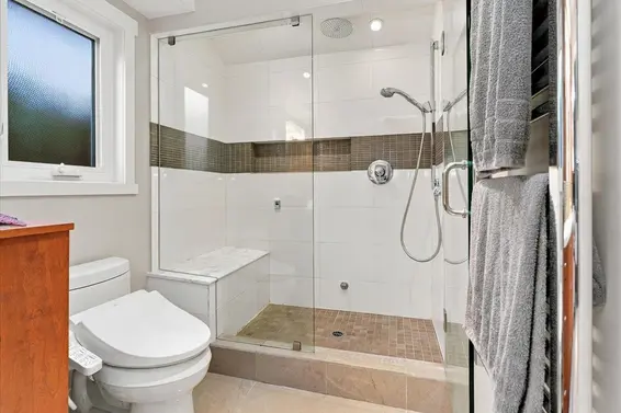 1160 14th Street, West Vancouver For Sale - image 22
