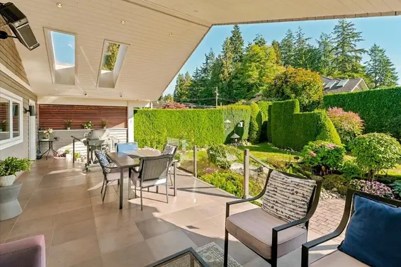 1160 14th Street, West Vancouver For Sale - image 4