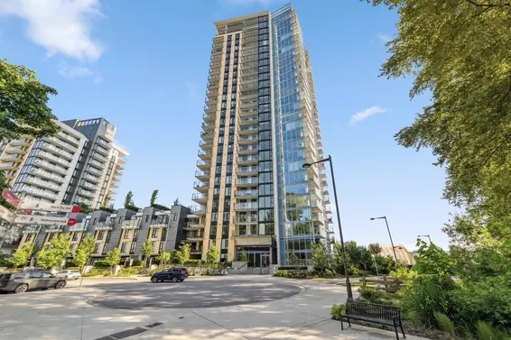 2005 1401 Hunter Street, North Vancouver