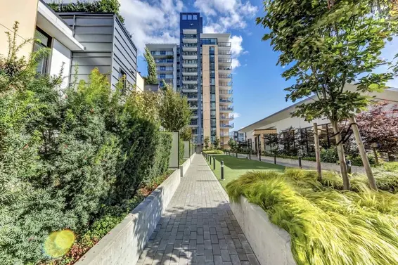 2005 1401 Hunter Street, North Vancouver For Sale - image 9